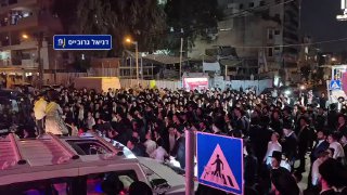 דניאל גרובייס בגלצ: תהלוכת כבוד לעריקים חרדים שנעצרו וישבו...