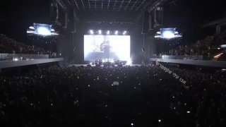 נשיא ארגנטינה, חבייר מיליי בעצרת בחירות שהפכה לקונצרט רוק...