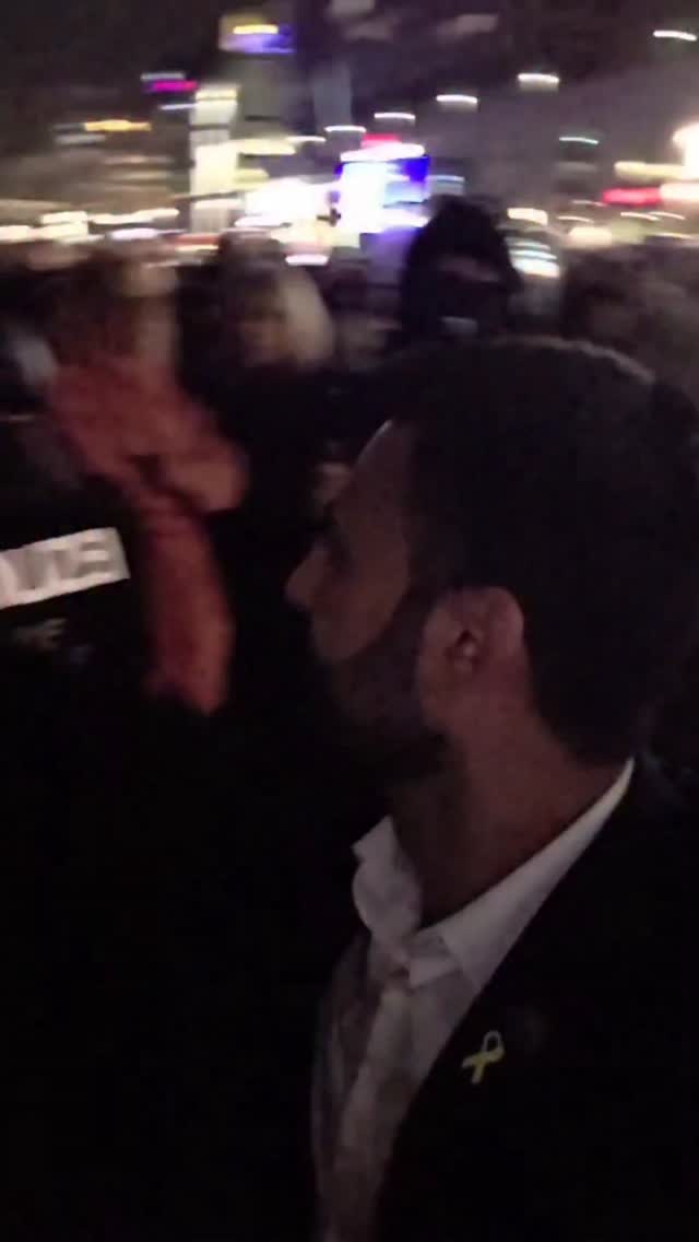 חבורת תומכי טרור הגיעו להפגין הערב בברלין לכבוד יום השנה...