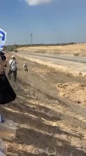 יציאת החטופים מחאן יונס ...