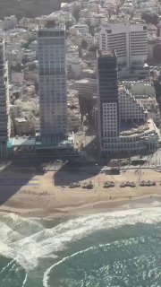 המטוס של טראמפ עשה סיבוב מעל החוף בתל אביב. זה מה שהנשיא ראה...