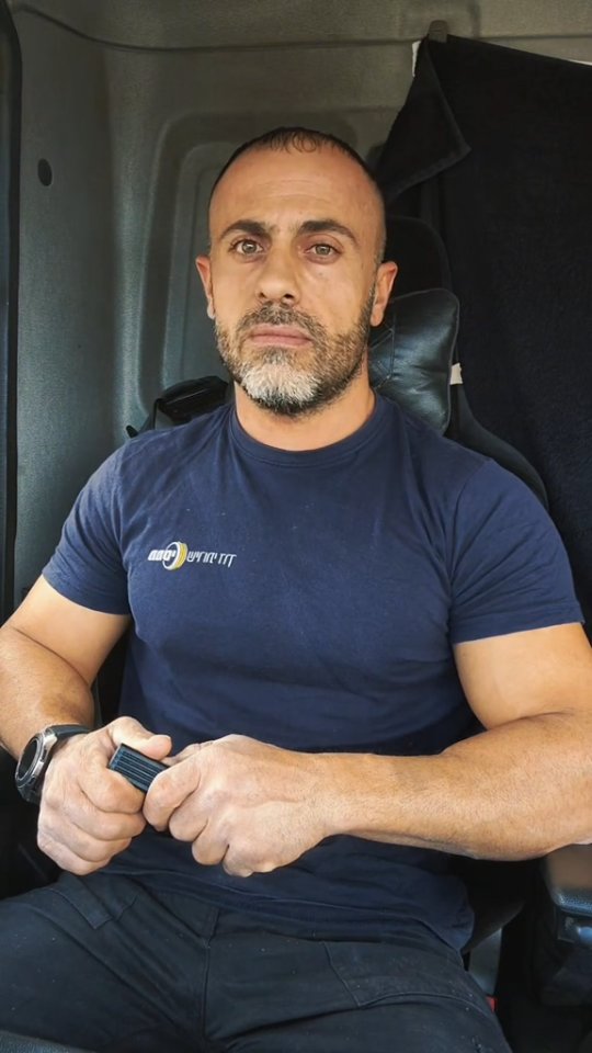 סיפו של הרופא המנתח והאבא של החולה...