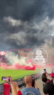 תיעוד נוסף שמציג ילדה שנפגעת מפגיעה ישירה של אבוקה שהושלכה...