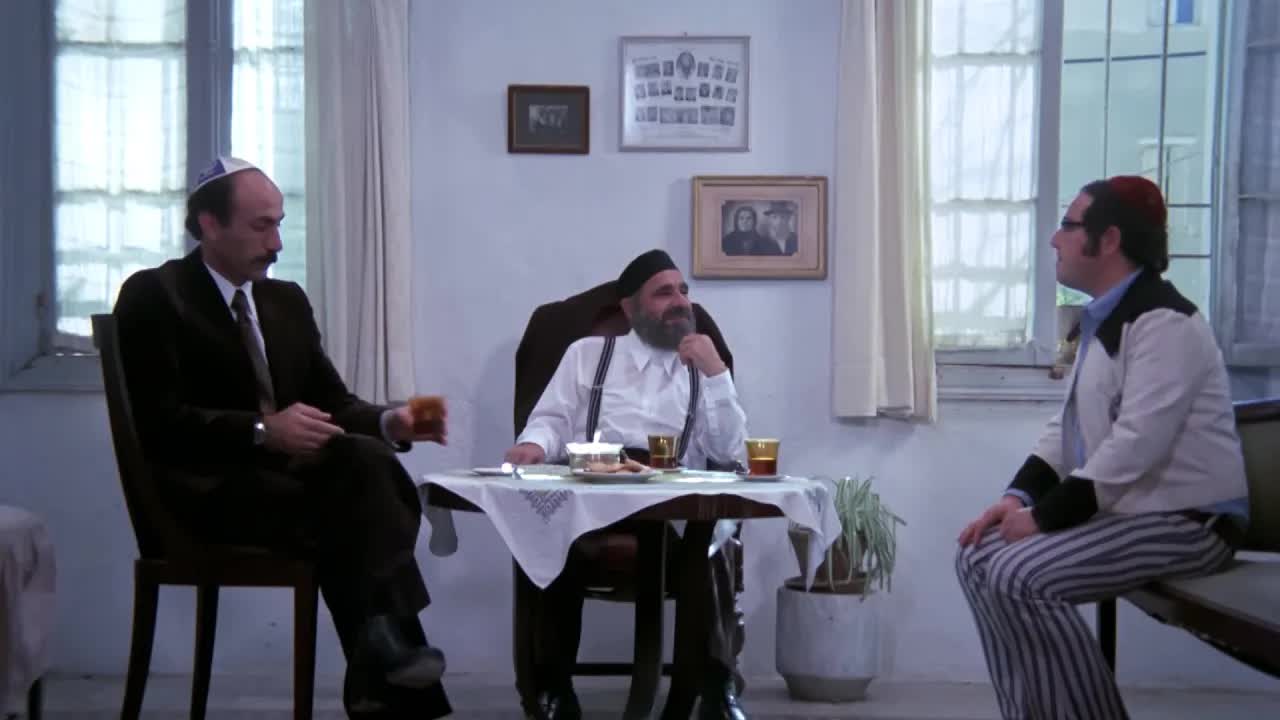 מה אכלו בני ישראל במדבר 40 שנה? סצנה קורעת מתוך 