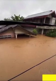 שיטפונות הרסניים באינדונזיה🇮🇩...