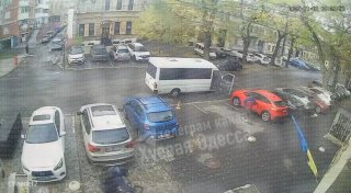 אודסה: לוכדי עריקים ניסו לתפוס רוכב אופניים, ונטשו אותו לאחר...