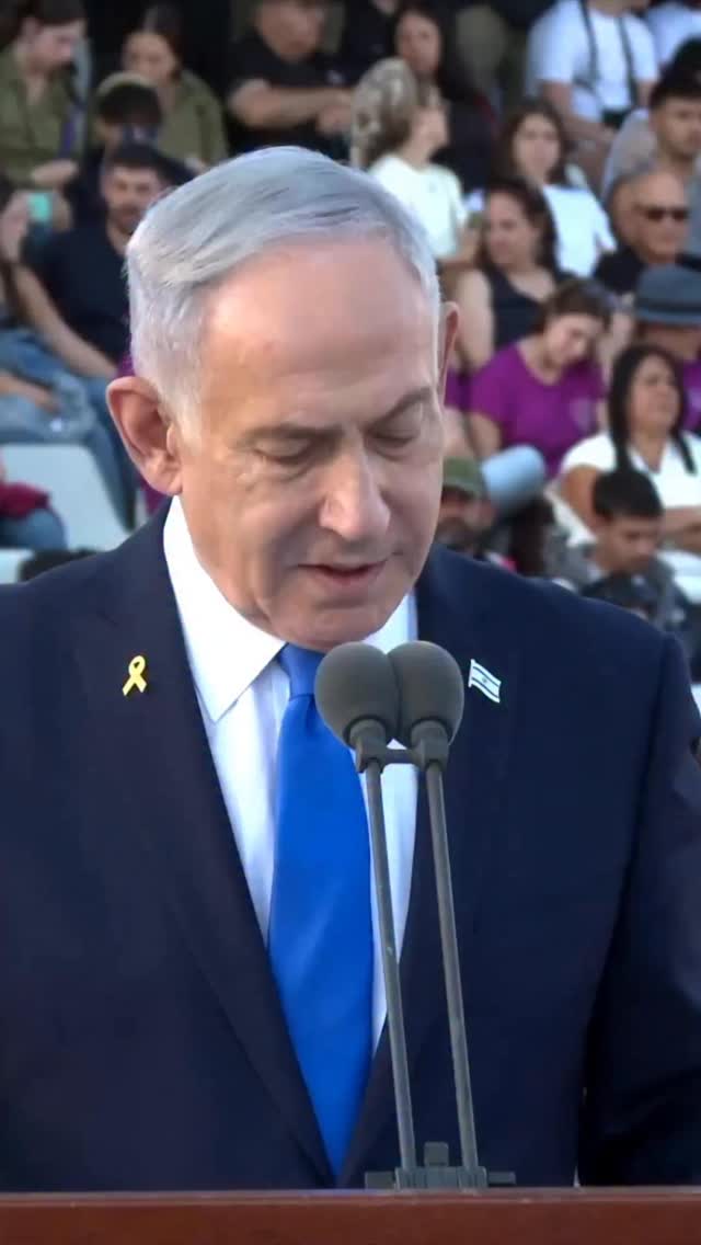 מי שטען שאנו עשויים מקורי עכביש, גילה שמדובר בקורי פלדה. 💪...