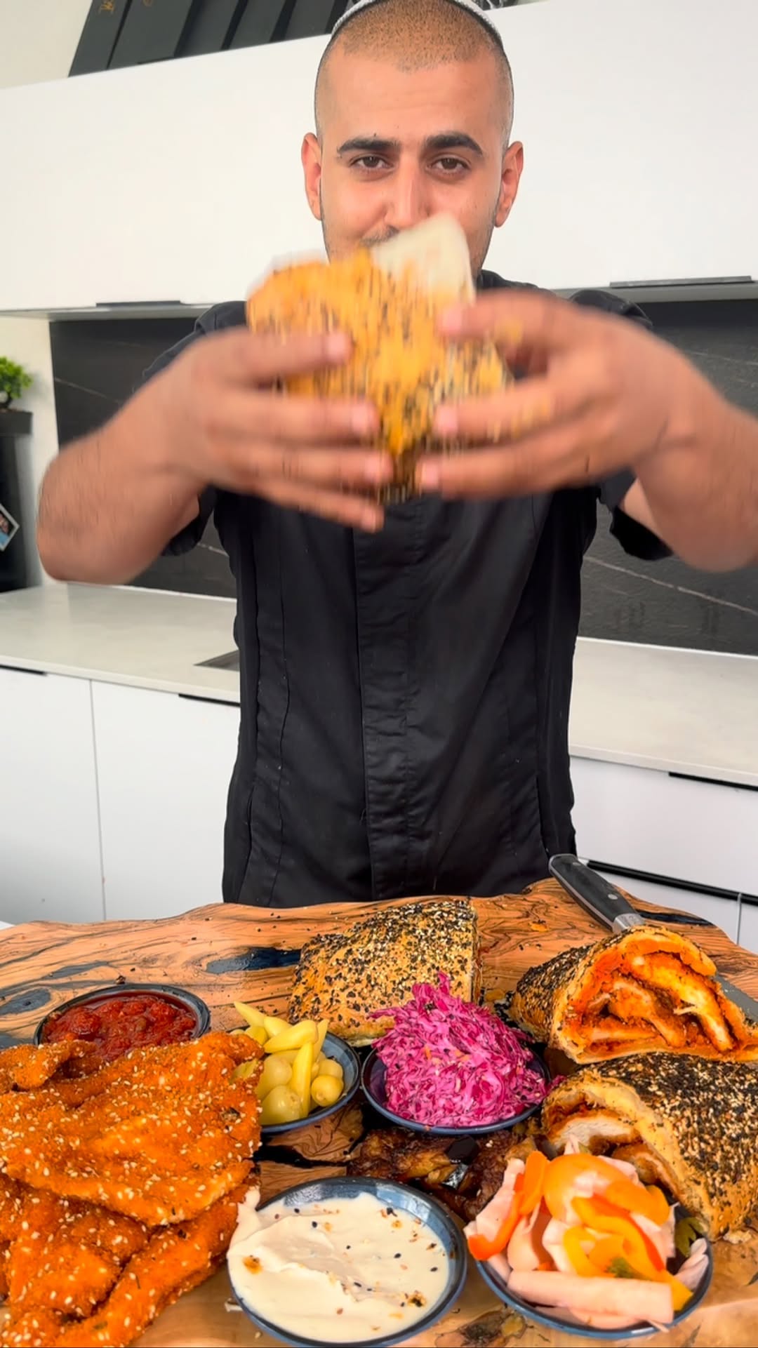 רפאל אמר: זה מחליף את הוולינגטון של גורדון – בטעם מרוקאי של...