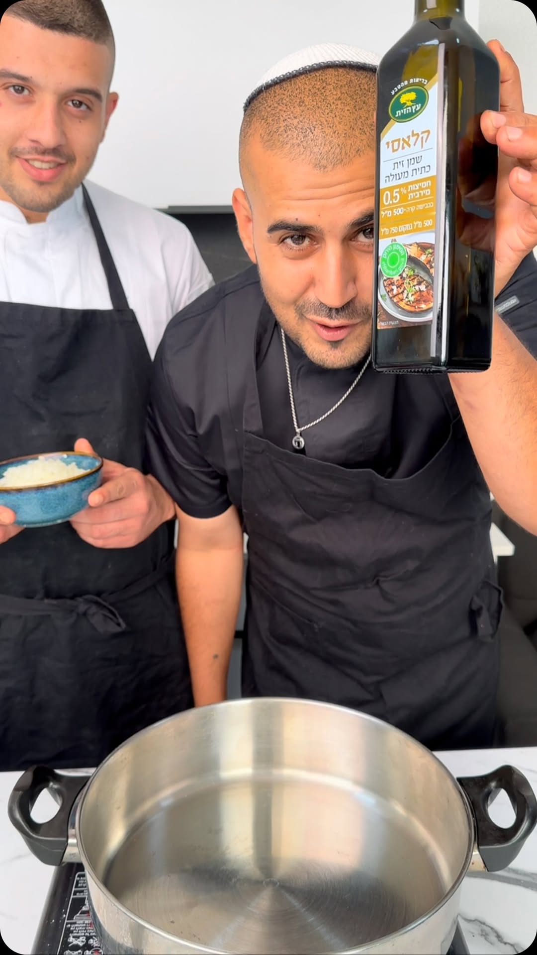 🧅 בצל ממולא בבשר, אורז וצנוברים
...