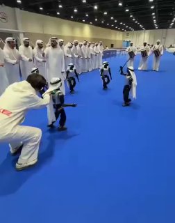 מיצג פיתוח הרובוטים של האמירויות....