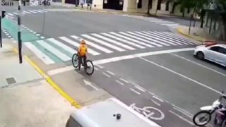 מצאו עם מי להתעסק:...