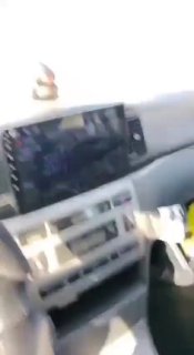 תיעוד - פיגוע אבנים הבוקר בדרום הר חברון: מחבל יידה אבן וניפץ...