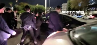 חשד לדריסה בהפגנת הפלג נגד חוק הפטור מגיוס. צילום: דוד קשת....