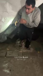 הסופה ביירון מכה בעזה. אוהלי העזתים מלאים במים...