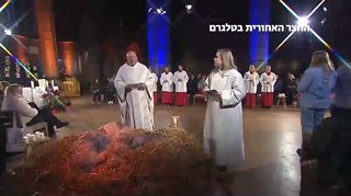 בטלויזיה הגרמנית הציגו את ישו כעובר מכורבל לכבוד חג המולד....