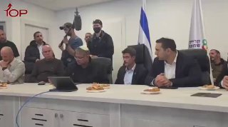 השר לביטחון לאומי, איתמר בן גביר בפתח ישיבת הסיעה המיוחדת...