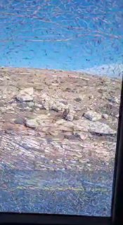 אוטובוס תלמידות נרגם היום באבנים סמוך למחסום חזמה בדרך למעלה...