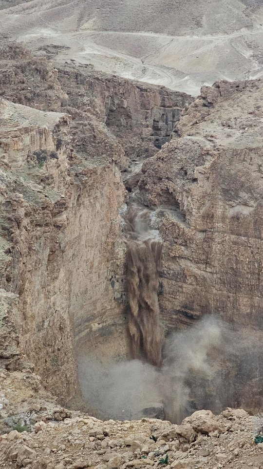 חוויה של פעם בחיים‼️ איזה התרגשות😍 מפל צפירה, גל ראשון...