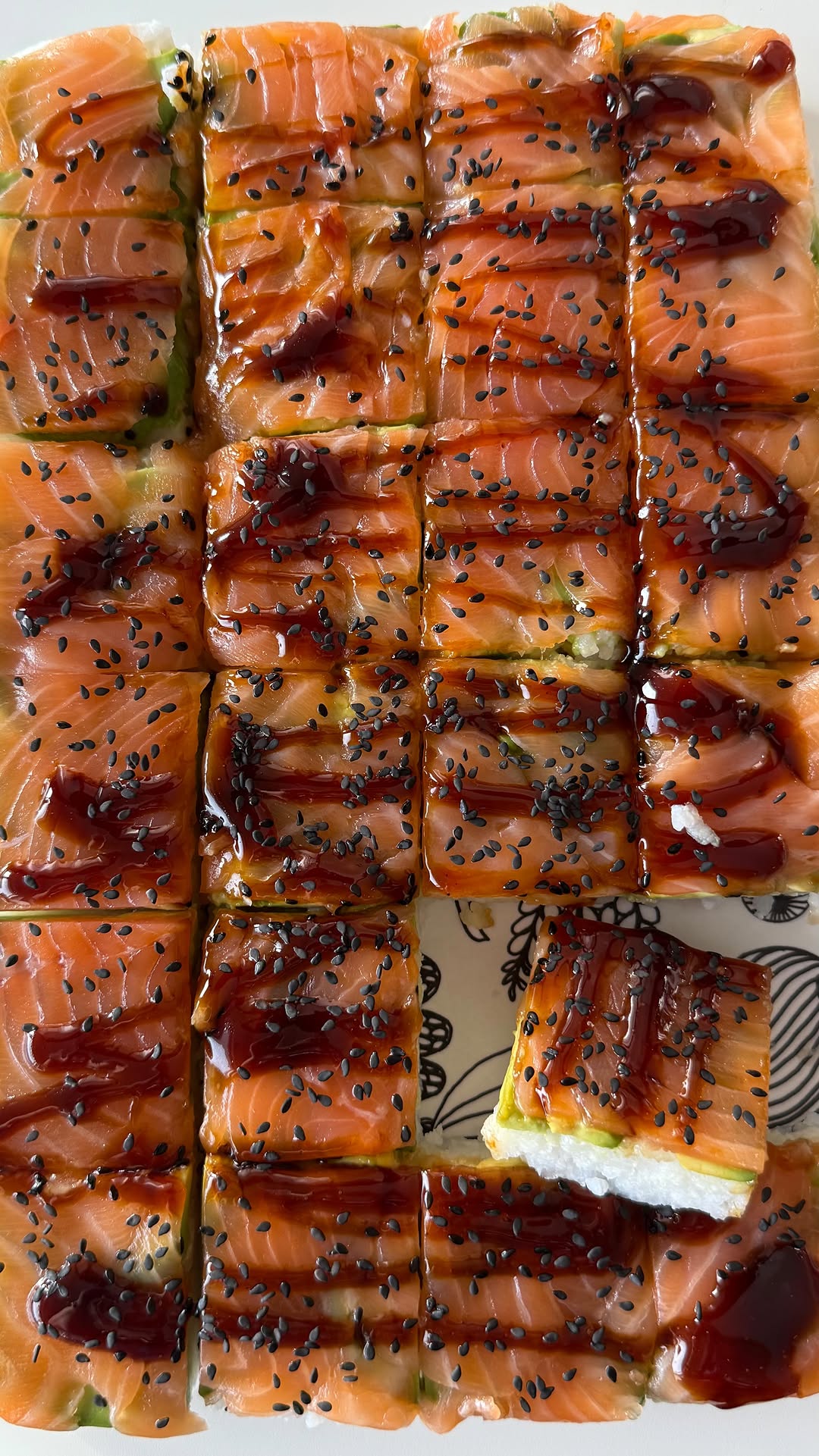 קוביות סושי בצ׳יק 🍣🍱 מצרכים: 2 כוסות אורז לסושי 1 כפית מלח 200...