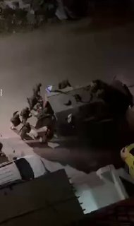 כוחותינו עצרו פלסטיני (מחבל) במהלך פשיטה בעיר שכם, בצפון הגדה...