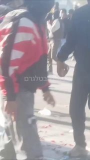 עוד ממתחם תחנת המשטרה, הירי נמשך. דור פ. בטלגרם 