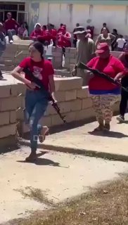 כוחות צבא ונצואלה בהכנות לקראת תגובה. דור פ. בטלגרם 