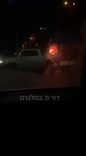פסל של קאסם סולימאני עולה באש באיראן. דור פ. בטלגרם 