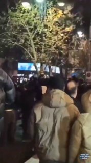 איראן: פיצוץ נשמע בהפגנה בטהרן 