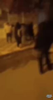 ערוצים איראנים: מפגינים איראנים פרצו למבנה העירייה והמושל...