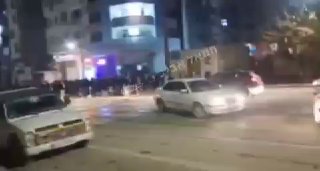 מוקדם יותר היום בעיר מלכשאהי שבמחוז אילאם פרצו עימותים שכללו...