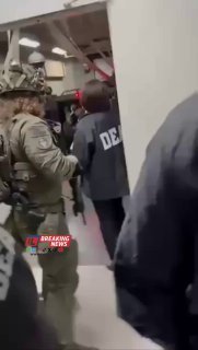 מדורו פצע את רגלו בניסיון לברוח מוונצואלה. 