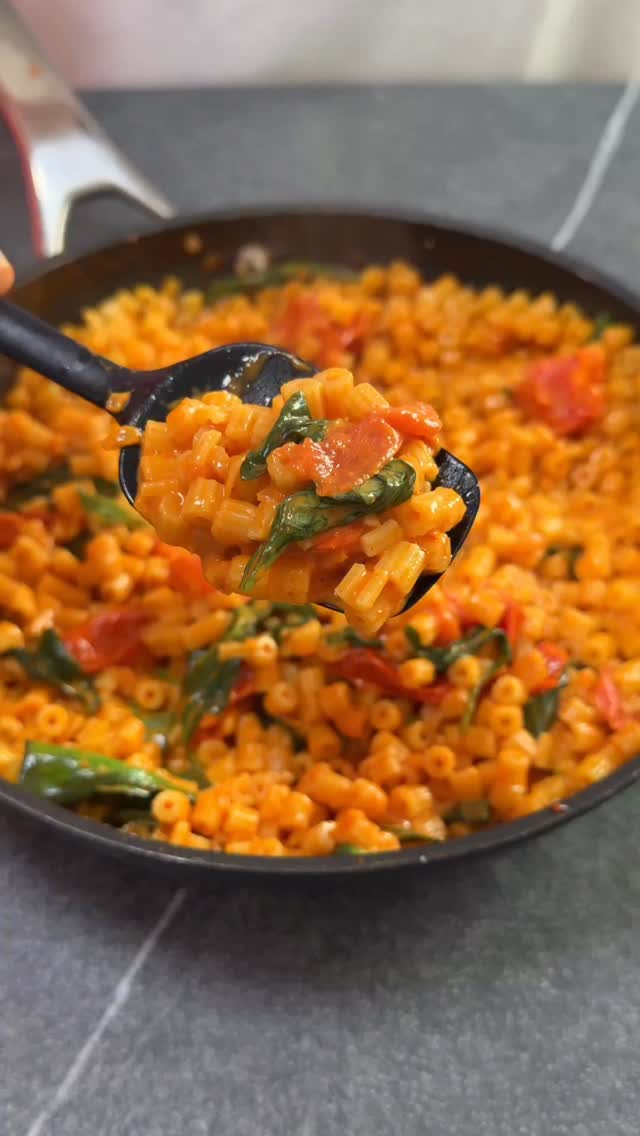 פסטה סופר קרמית שאתם לא תרצו להפסיק לאכול אני מכיר אתכםםםם 😏...