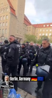 בגרמניה ובפריז המשטרה פעלה כנגד פעילים פרו פלסטינים. הפעילים...