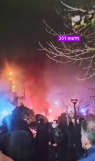 סעאדתאבאד שכונת יוקרה בטהראן לא ציפו למחאות כאלה מהם מרדכי כ....