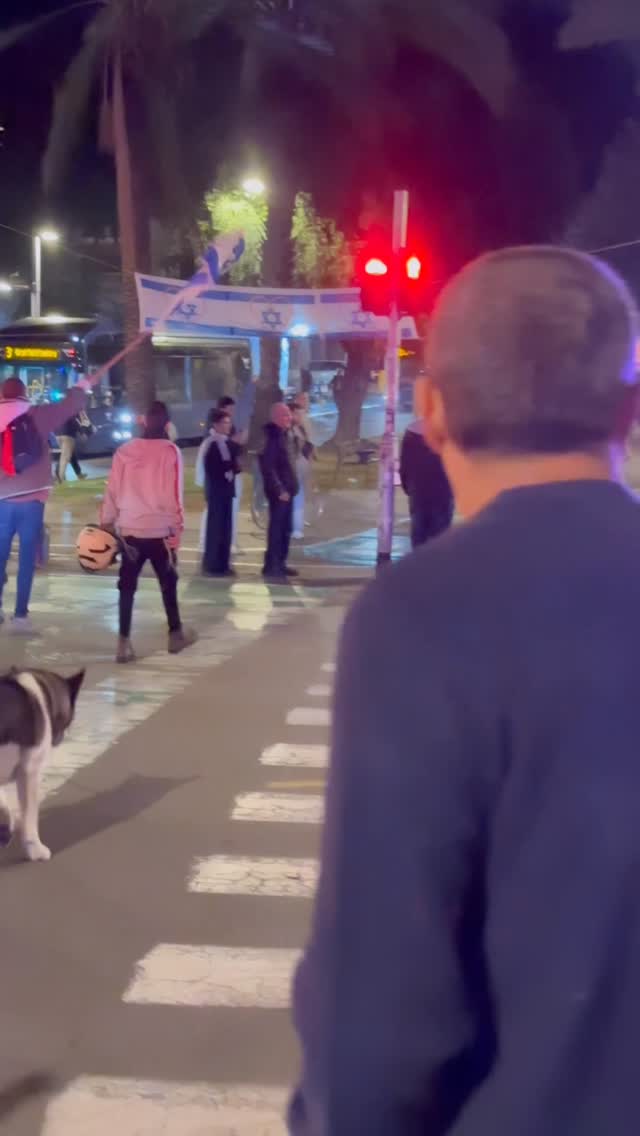 מצאתי את האדם הנורמלי היחיד בקפלן 