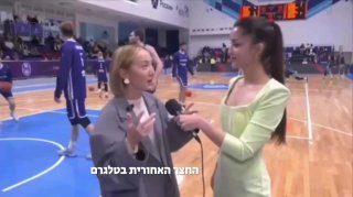 התיעוד הזה מגיע אלינו מרוסיה. שחקן כדורסל נכנס בבחורה.