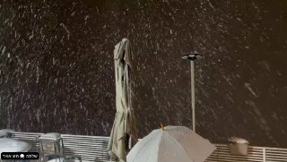 שלג כבד ירד ברמת הגולן לפחות מעל 1100 מ', תיעוד ממג'דל שמס גובה 1300...