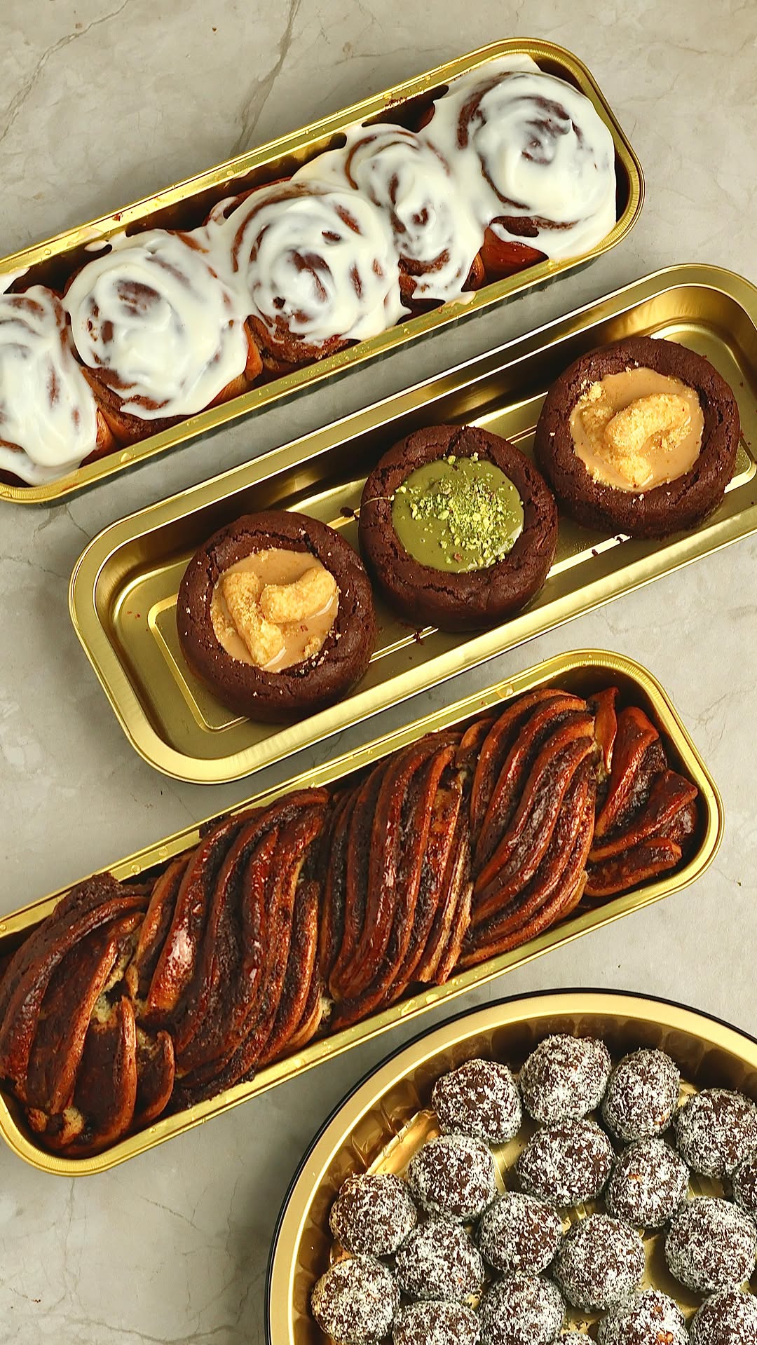 אוהב אותו כל כך שברגע שידעתי שאני מגיע לטקס, הכנתי לו ולחברים...