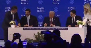 הבית הלבן הכריז על "מועצת השלום" כארגון שהוקם רשמית....