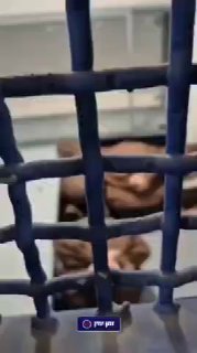 אברי גלעד הגיע לביקור מיוחד אצל נציב שב"ס בכלא רמלה, לבקר את...