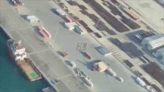 איראן ,ככל הנראה , הציגה צוללת תקיפה חצי כבדה מדגם פתחה, יחד עם...