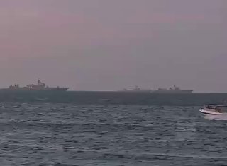 לפי דיווחים בתקשורת הסינית, קבוצת משחתות של חיל הים הסיני...