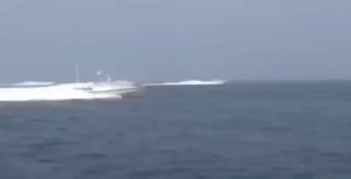 הסיוט של הצי האמריקאי: “סירת הרפאים” האיראנית...