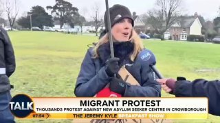 בבריטניה ממשיכים בשגרה:...