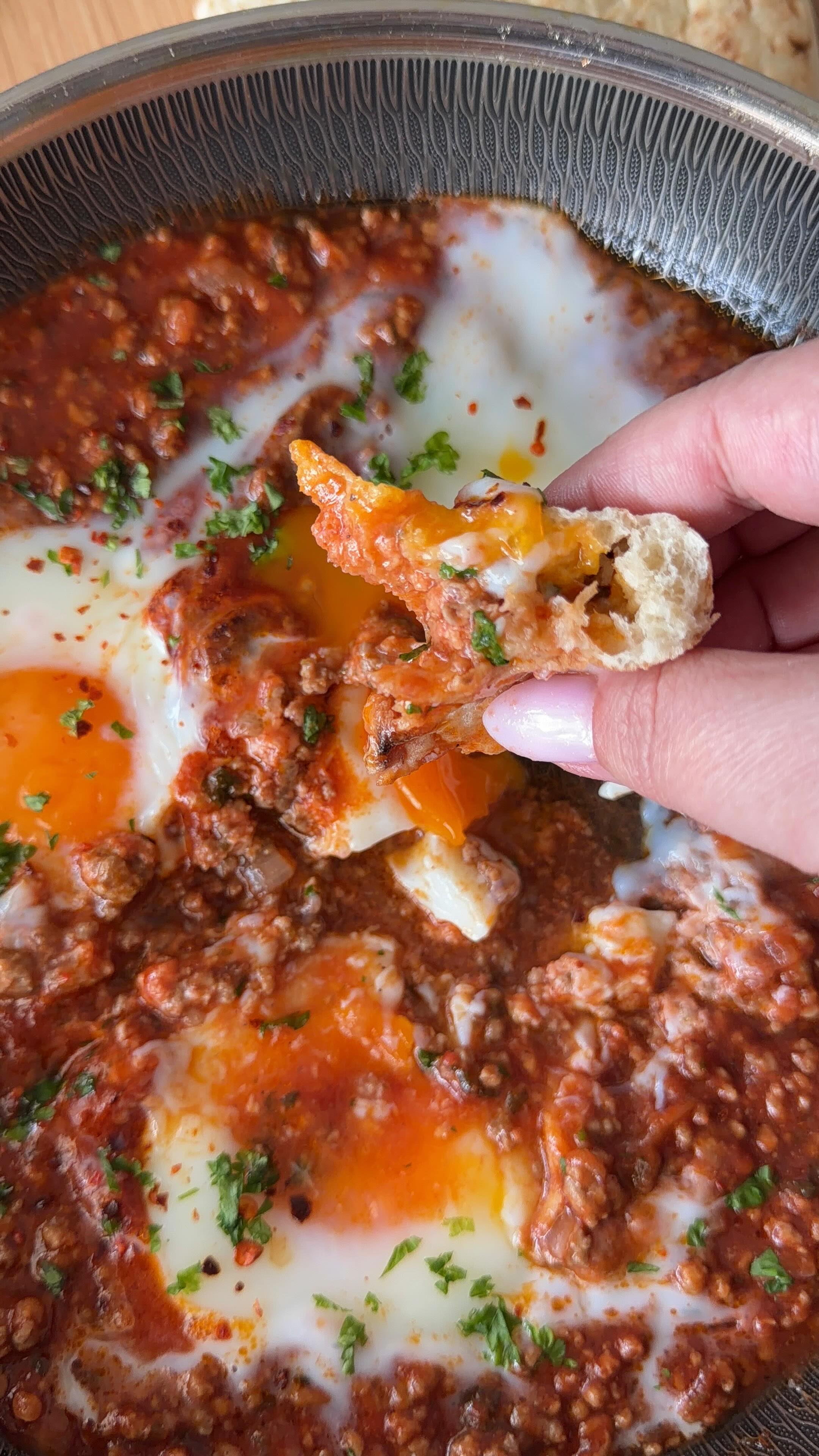 שקשוקה בולונז! אם תרצו מתכון לבולונז תכתבו לי ואשלח לכם באהבה...