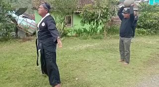 בצע את התרגיל הזה כל יום והגב שלך לא יכאב 😁...