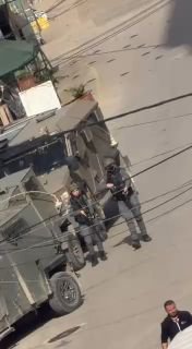 מתגרה בכוחותינו וחוטף!!!...