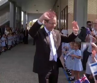 מיכאל שמש: ...