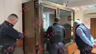 האיש ששבר את אפה של הילדה במטרו, בחר מידה של איפוק בצורה של...