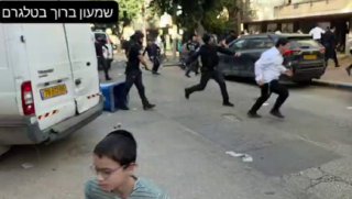 העימותים נמשכים בבני ברק...